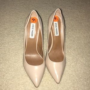 Steve Madden tan high heels size 9 & 1/2